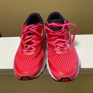 Women's BROOKS Launch 2 Running Shoes LIKE NEW